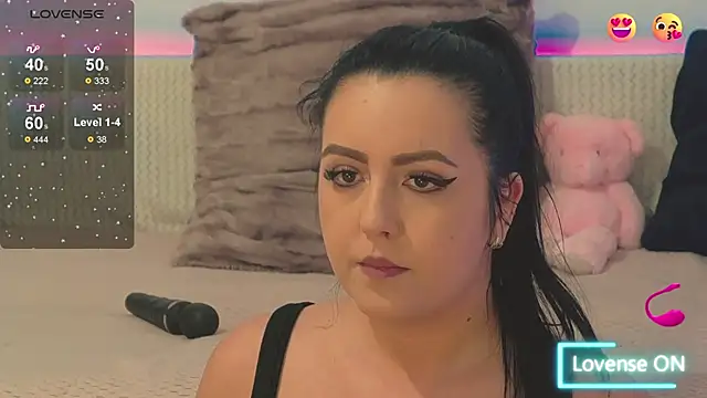 Ariel  Blossom online show from 01.28.25