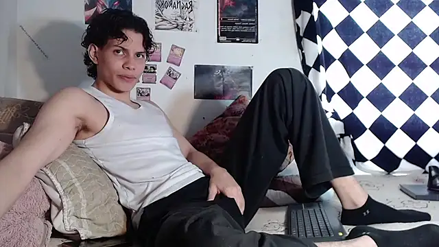 Snapshot of lax777_ chatting on 02.15.26 lax777 online show from 02.15.26