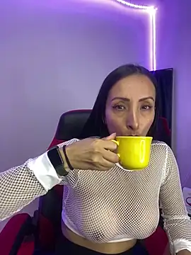 yaralyminjo2 online show from 03.04.25