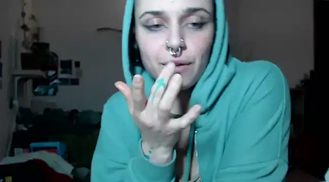 Snapshot of kinkyspirali chatting on 02.10.25 kinkyspirali online show from 02.10.25