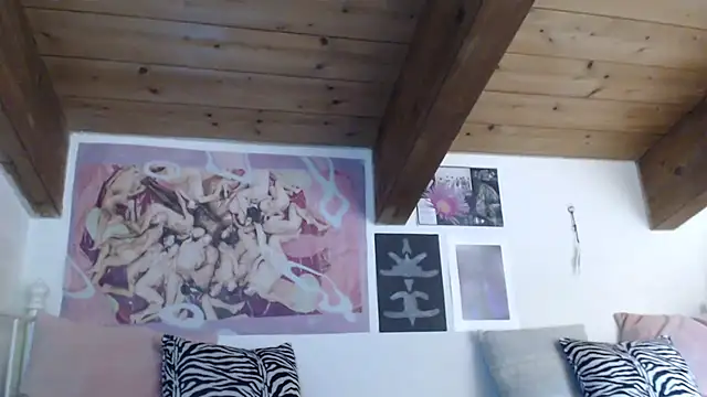 kinkyspirali online show from 06.16.26