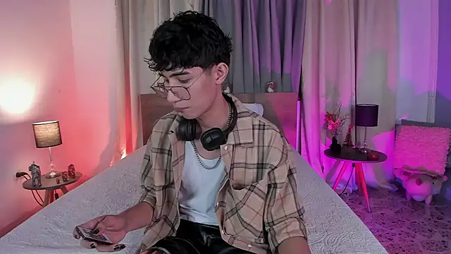 novaybrian online show from 12.13.24