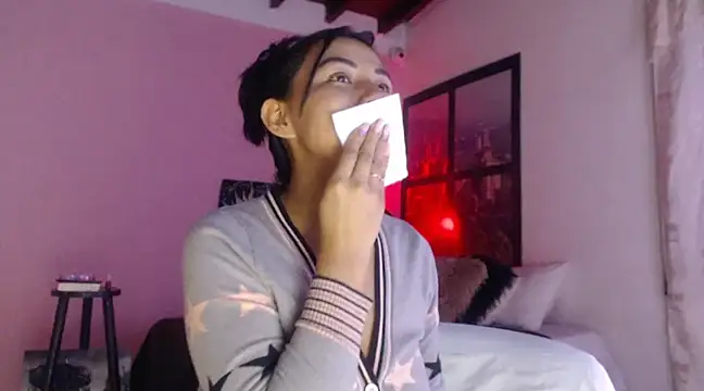 selene gils online show from 12.14.24