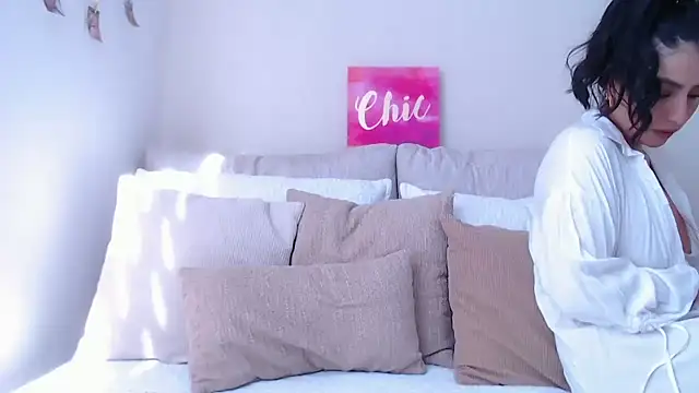 Gia Ferh online show from 12.20.25