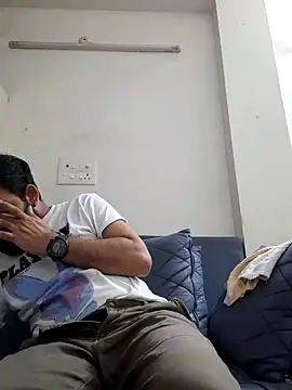 Snapshot of Fun_Guuy chatting on 12.08.24 Fun Guuy online show from 12.08.24