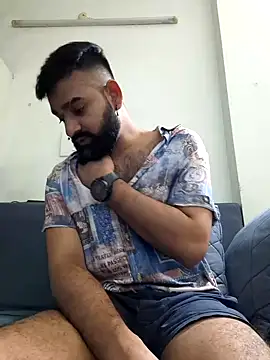 Snapshot of Fun_Guuy chatting on 12.24.24 Fun Guuy online show from 12.24.24