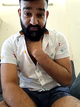 Snapshot of Fun_Guuy chatting on 12.30.24 Fun Guuy online show from 12.30.24