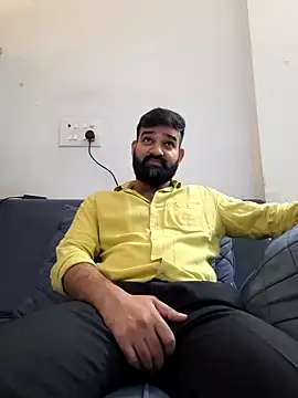 Snapshot of Fun_Guuy chatting on 01.08.25 Fun Guuy online show from 01.08.25