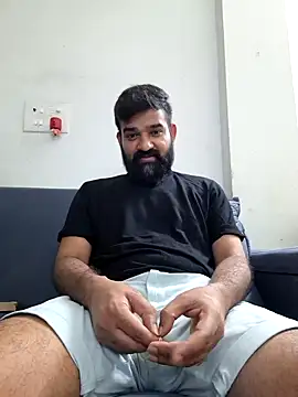 Snapshot of Fun_Guuy chatting on 02.04.25 Fun Guuy online show from 02.04.25