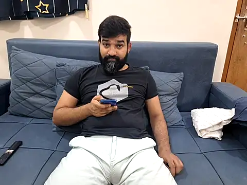 Snapshot of Fun_Guuy chatting on 09.21.25 Fun Guuy online show from 09.21.25