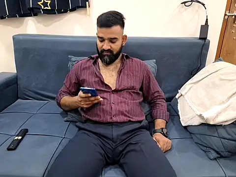 Snapshot of Fun_Guuy chatting on 10.06.25 Fun Guuy online show from 10.06.25