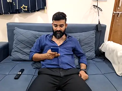 Snapshot of Fun_Guuy chatting on 11.02.25 Fun Guuy online show from 11.02.25