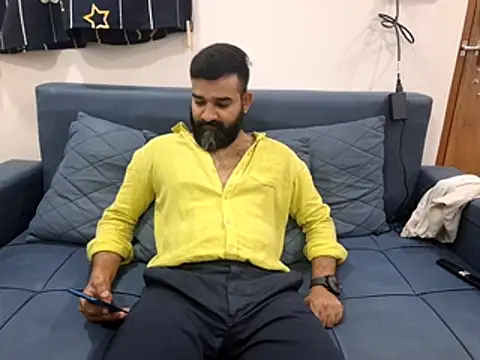 Snapshot of Fun_Guuy chatting on 11.03.25 Fun Guuy online show from 11.03.25