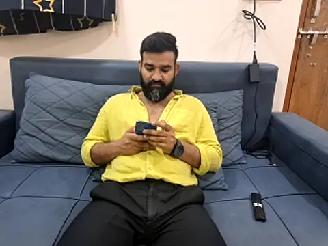 Snapshot of Fun_Guuy chatting on 11.05.25 Fun Guuy online show from 11.05.25