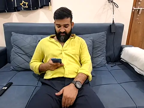 Snapshot of Fun_Guuy chatting on 11.11.25 Fun Guuy online show from 11.11.25