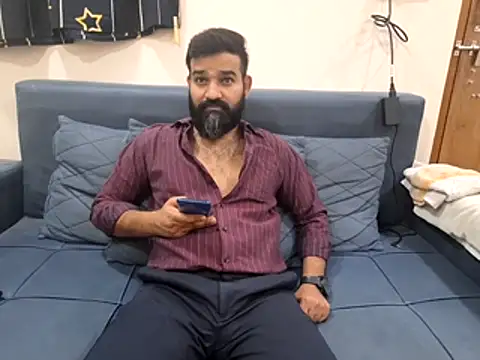 Snapshot of Fun_Guuy chatting on 11.17.25 Fun Guuy online show from 11.17.25