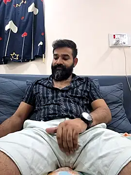 Snapshot of Fun_Guuy chatting on 11.27.25 Fun Guuy online show from 11.27.25