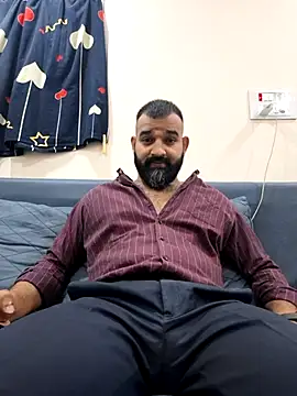 Snapshot of Fun_Guuy chatting on 11.30.25 Fun Guuy online show from 11.30.25