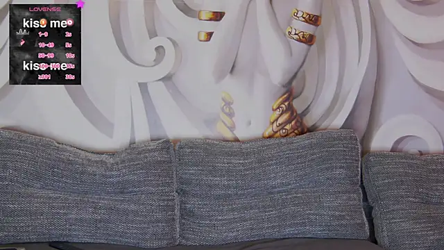 Snapshot of hailey_peach chatting on 03.07.25 hailey peach online show from 03.07.25