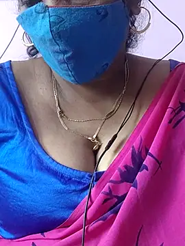 mallu-sumi online show from 10.26.25