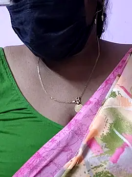 mallu-sumi online show from 04.20.26