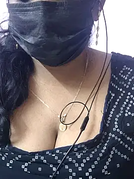 mallu-sumi online show from 04.30.26