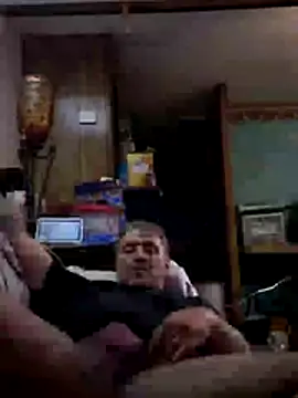 Snapshot of girthbrooks1269 chatting on 08.05.26 girthbrooks1269 online show from 08.05.26