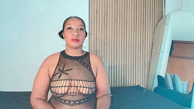 Snapshot of Krystal_cambell1 chatting on 03.11.25 Krystal cambell1 online show from 03.11.25