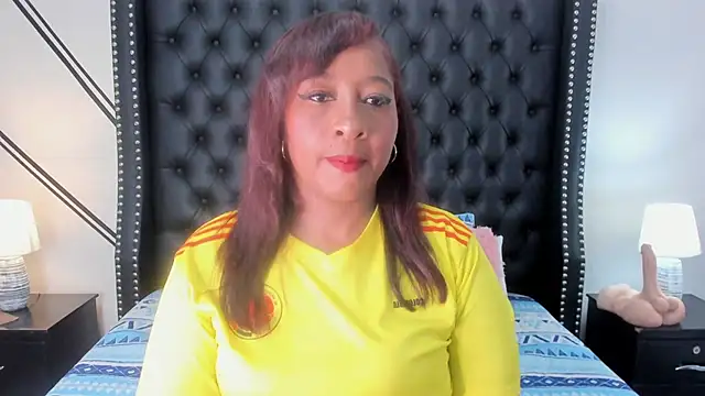 Snapshot of Krystal_cambell1 chatting on 11.05.25 Krystal cambell1 online show from 11.05.25