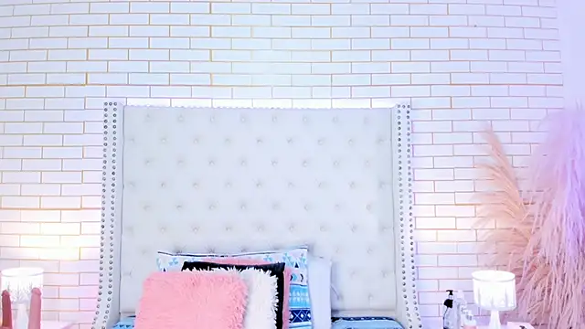 Snapshot of Krystal_cambell1 chatting on 02.10.26 Krystal cambell1 online show from 02.10.26