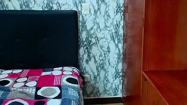 Emily Trujillo online show from 03.04.25