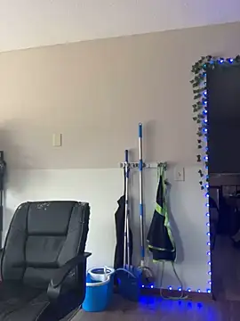 spicysugar74 online show from 11.19.25