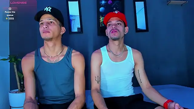 Snapshot of Friendsofeverything_ chatting on 02.07.25 Friendsofeverything  online show from 02.07.25