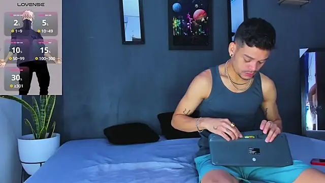 Snapshot of Friendsofeverything_ chatting on 02.19.25 Friendsofeverything  online show from 02.19.25