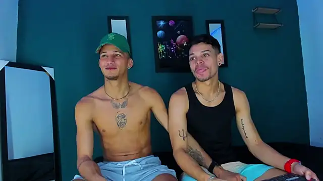 Snapshot of Friendsofeverything_ chatting on 03.10.25 Friendsofeverything  online show from 03.10.25