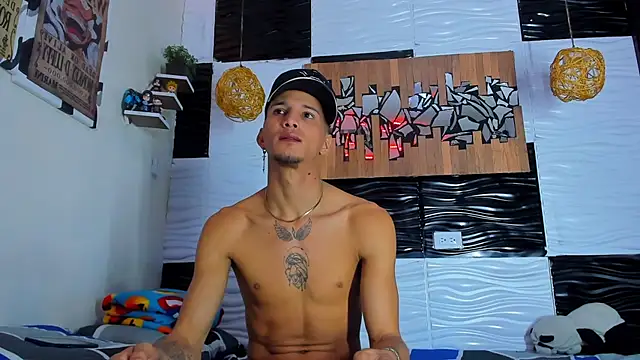 Friendsofeverything  online show from 11.30.25