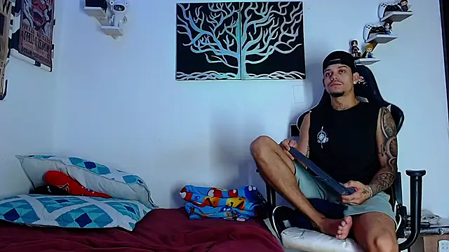 Friendsofeverything  online show from 04.30.26