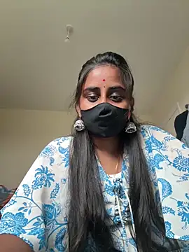 Snapshot of 85198 chatting on 03.23.26 85198 online show from 03.23.26