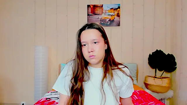 Snapshot of Mira_Karter chatting on 10.16.25 Mira Karter online show from 10.16.25