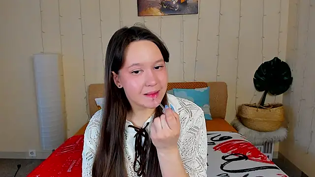 Snapshot of Mira_Karter chatting on 04.15.26 Mira Karter online show from 04.15.26