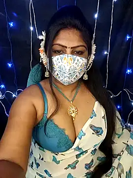 Snapshot of honey-sexy chatting on 12.11.24 honey-sexy online show from 12.11.24