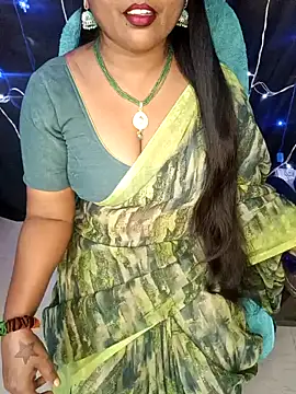 Snapshot of honey-sexy chatting on 01.11.25 honey-sexy online show from 01.11.25