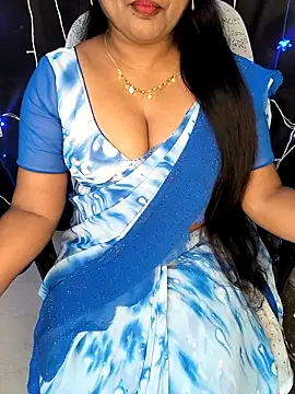 Snapshot of honey-sexy chatting on 03.03.25 honey-sexy online show from 03.03.25