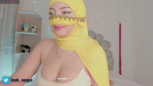 Snapshot of Amaltea chatting on 01.15.25 Amaltea online show from 01.15.25