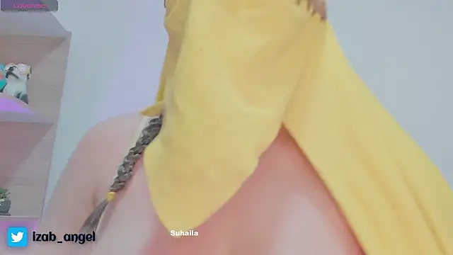 Snapshot of Amaltea chatting on 03.06.25 Amaltea online show from 03.06.25