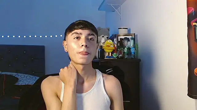 Snapshot of Im_juanda chatting on 12.22.24 Im juanda online show from 12.22.24