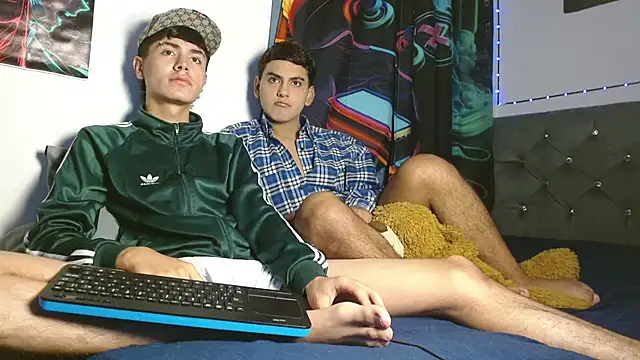 Snapshot of Im_juanda chatting on 12.19.25 Im juanda online show from 12.19.25