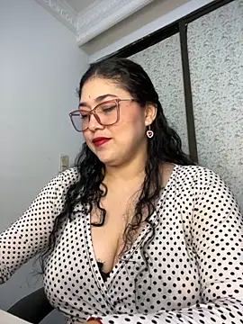 meikochoe online show from 11.29.25