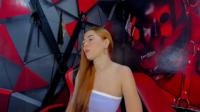 Hana and Zeta online show from 12.02.25