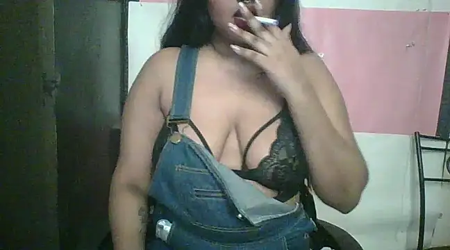 Snapshot of Your-love-12 chatting on 01.18.25 Your-love-12 online show from 01.18.25